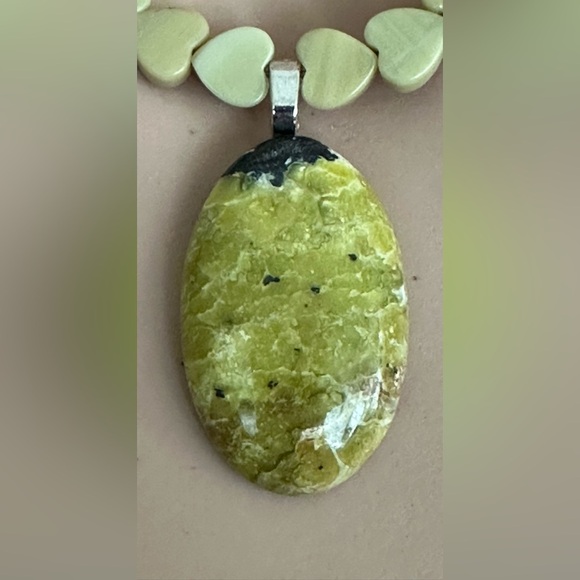 Adjustable 16-1/2 inch Jade and Lizardite gemstone bead Necklace NWOT - Picture 5 of 9